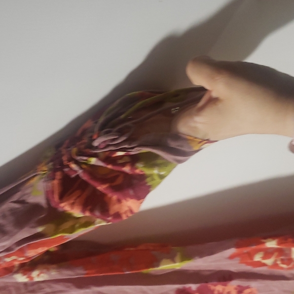 Top - Picture 7 of 10